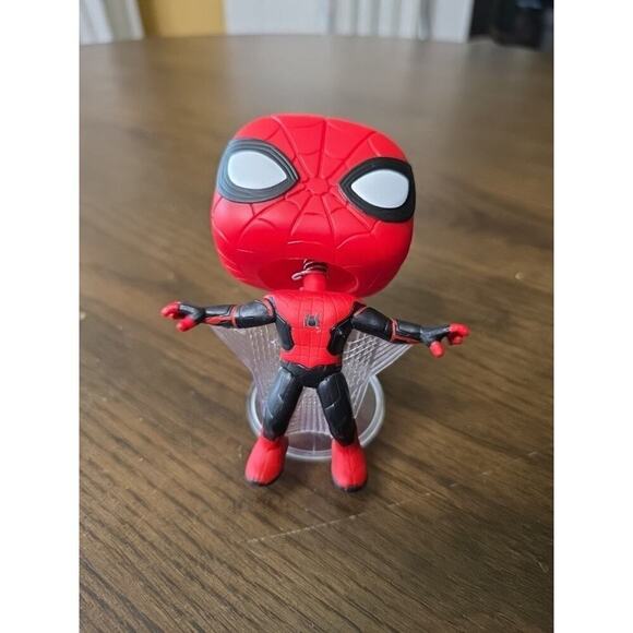 Funko Pop! Vinyl: Marvel - Spider-Man Upgraded Suit #923 OOB - Picture 3 of 13